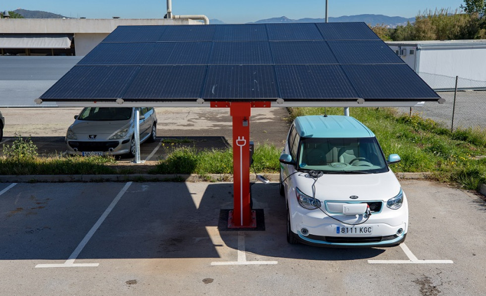 Estacion carga solar gava viladecans