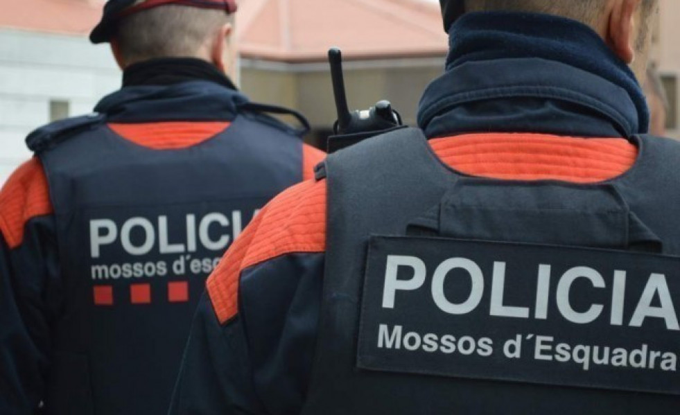 Mossos 4 1 1 1 1 1