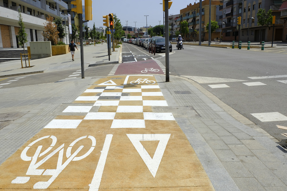 Carril bici avinguda barcelona 2023 1