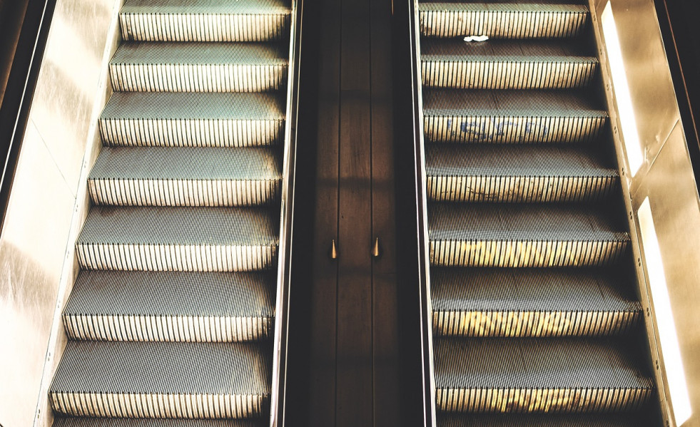 Escalator 4845283 1280