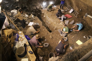Excavacio cova Can Sadurni 2024
