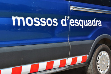 Archivo - Un vehículo de Mossos d'Esquadra en una imagen de archivo.