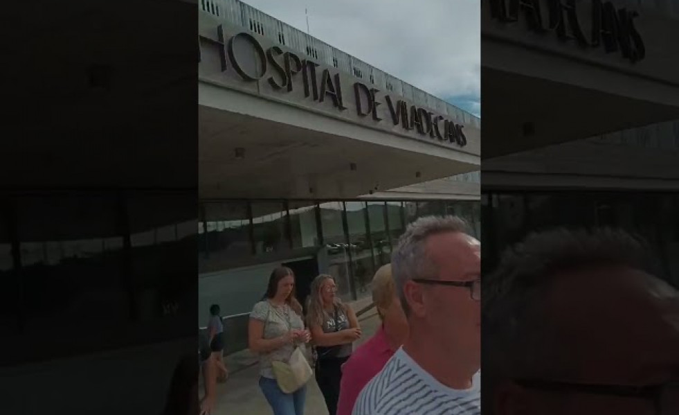 Así fue la manifestación de sanitarios en el hospital de Viladecans