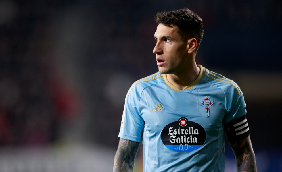 EuropaPress 5035599 hugo mallo of rc celta vigo looks on during the laliga santander match