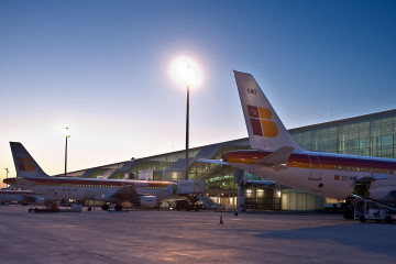 T1 Aeropuerto de El Prat (5656746635)