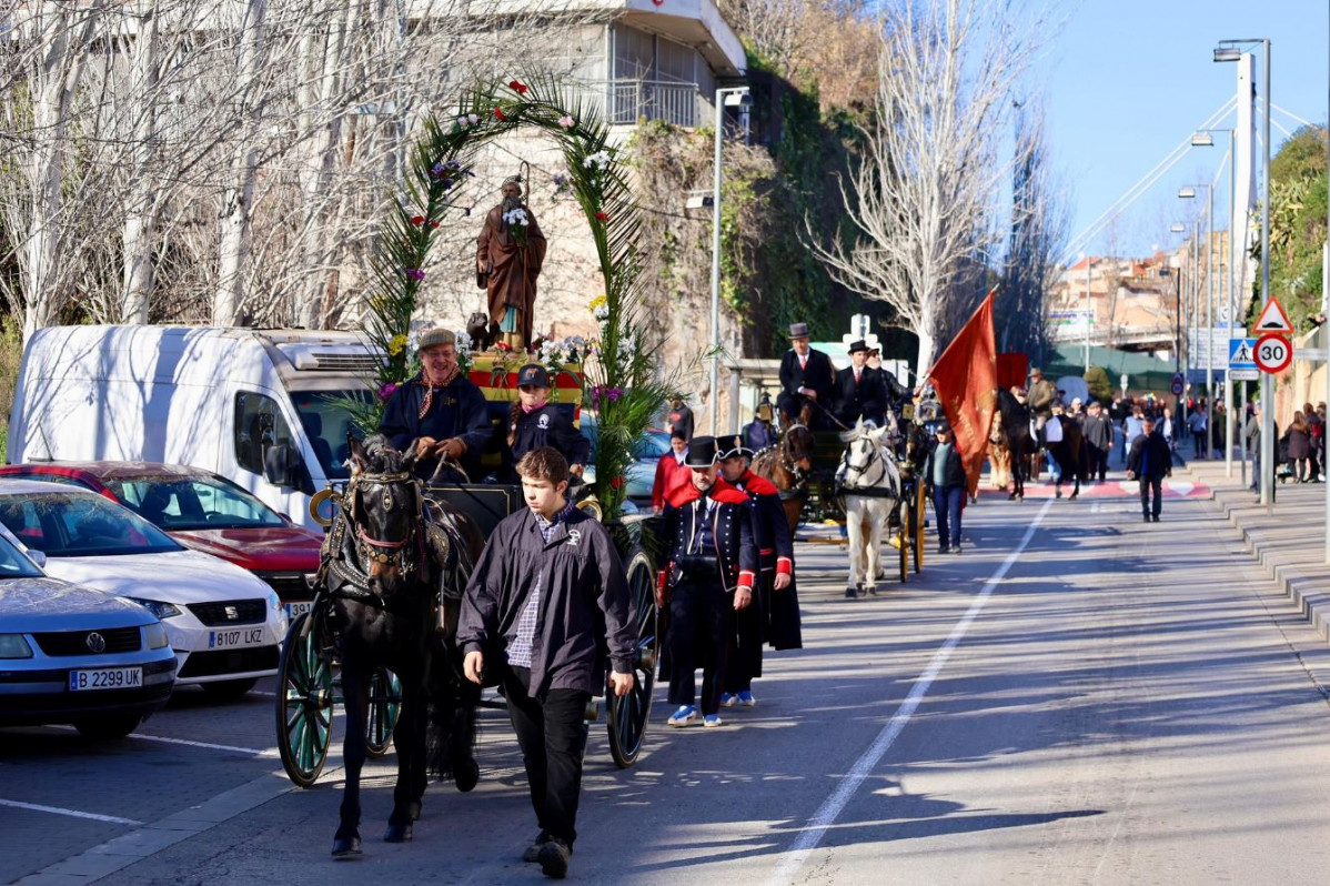 Tres tombs2